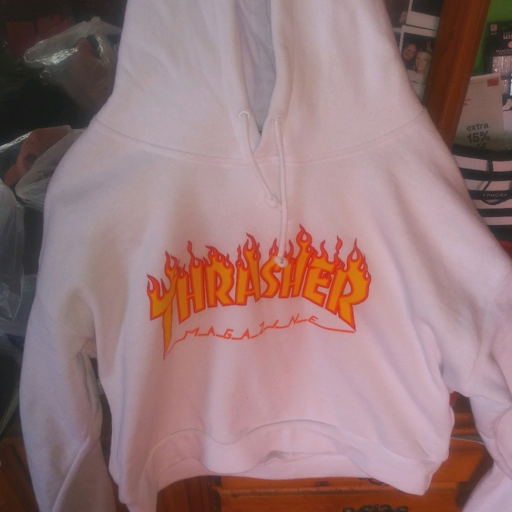Thrasher crop top